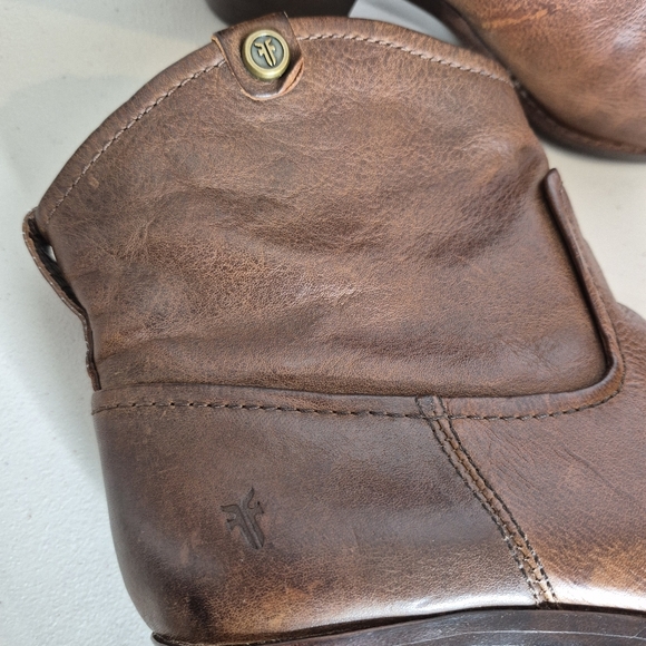 Frye Women's Jolene Pull-On Short Boots in Brown Vintage Leather - Size 7 - Picture 8 of 16